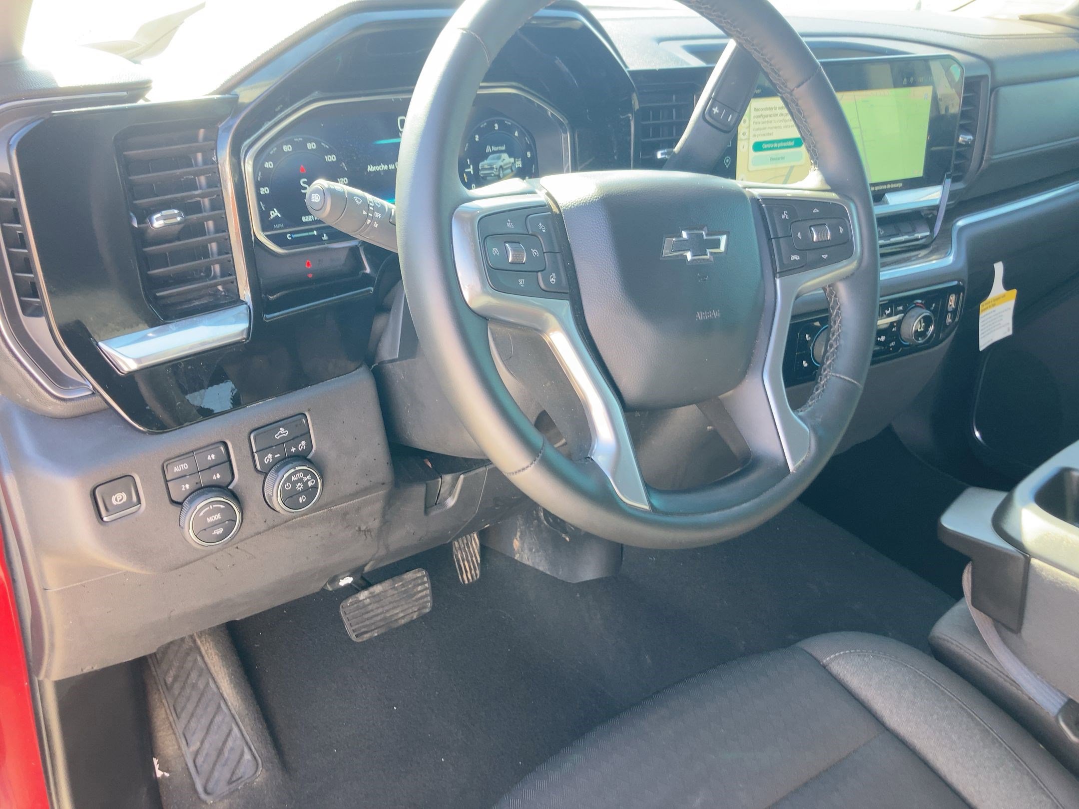 2024 Chevrolet Silverado 1500 RST photo 4