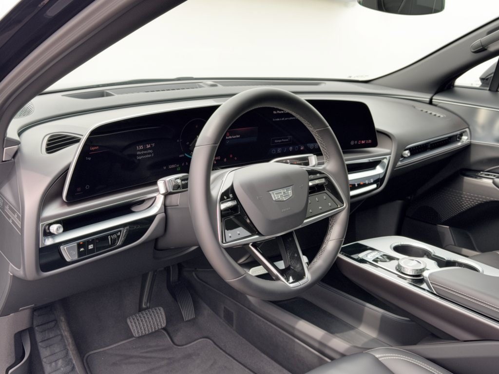 Used 2024 CADILLAC LYRIQ Tech SUV