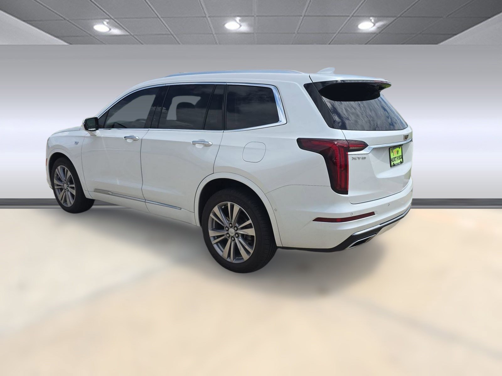 2023 Cadillac XT6 Premium Luxury photo 3