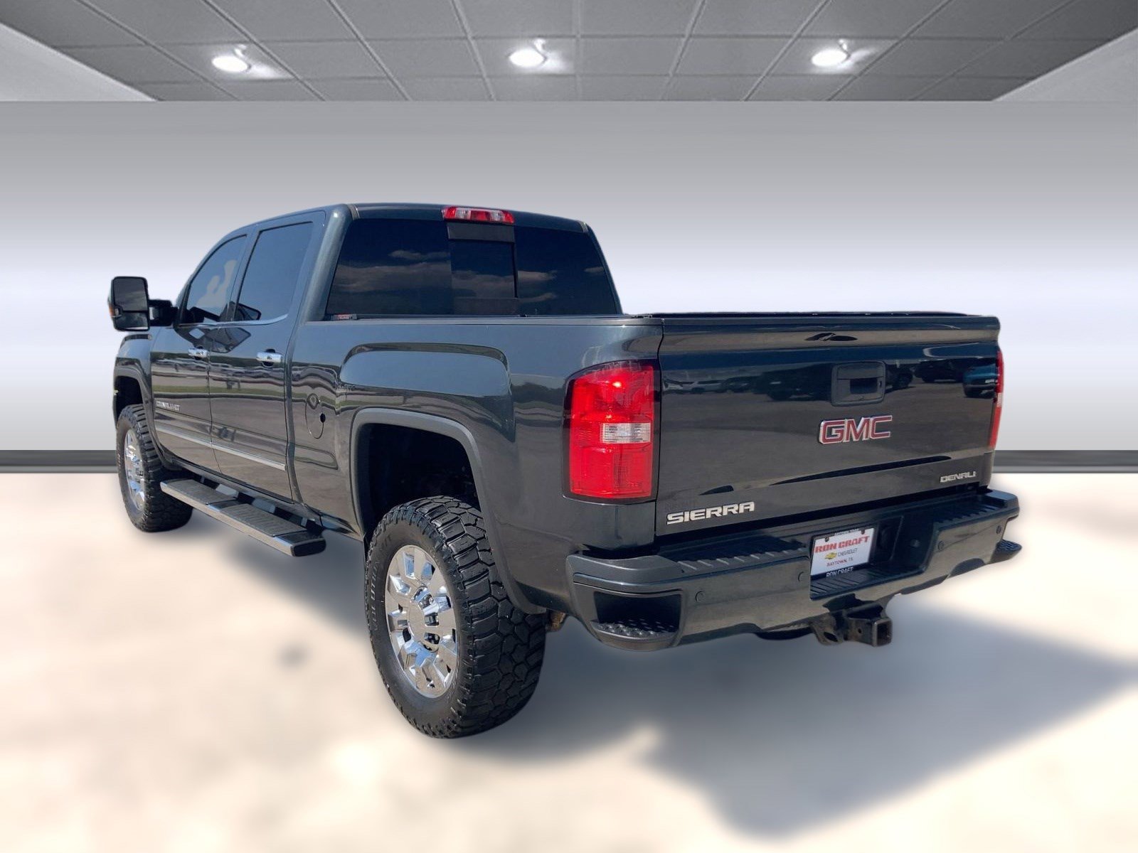 2018 Gmc Sierra 2500 HD Denali photo 3