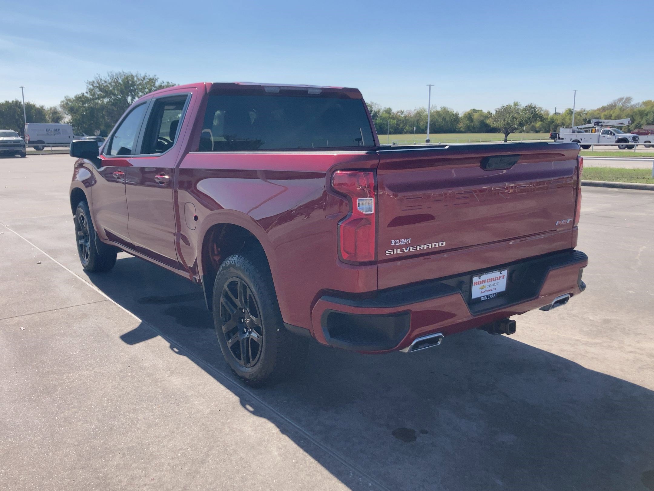 2024 Chevrolet Silverado 1500 RST photo 3