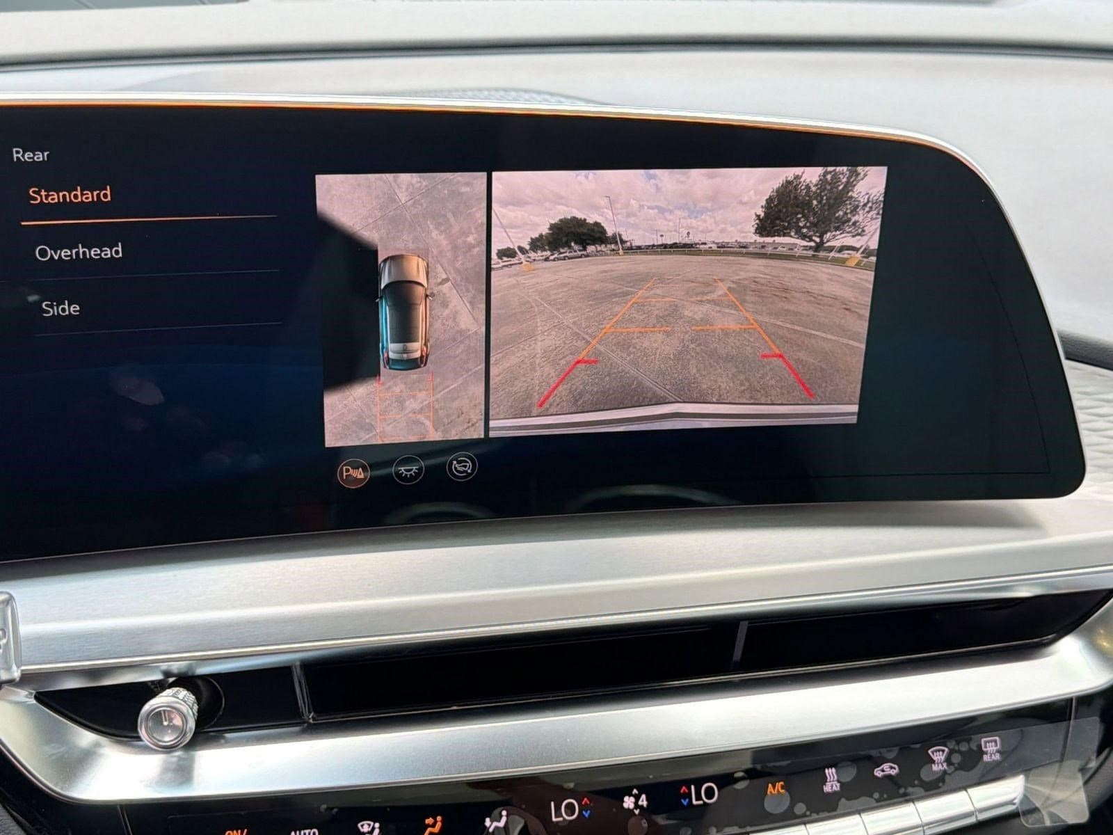 2025 Cadillac LYRIQ Luxury 2 - Photo 28