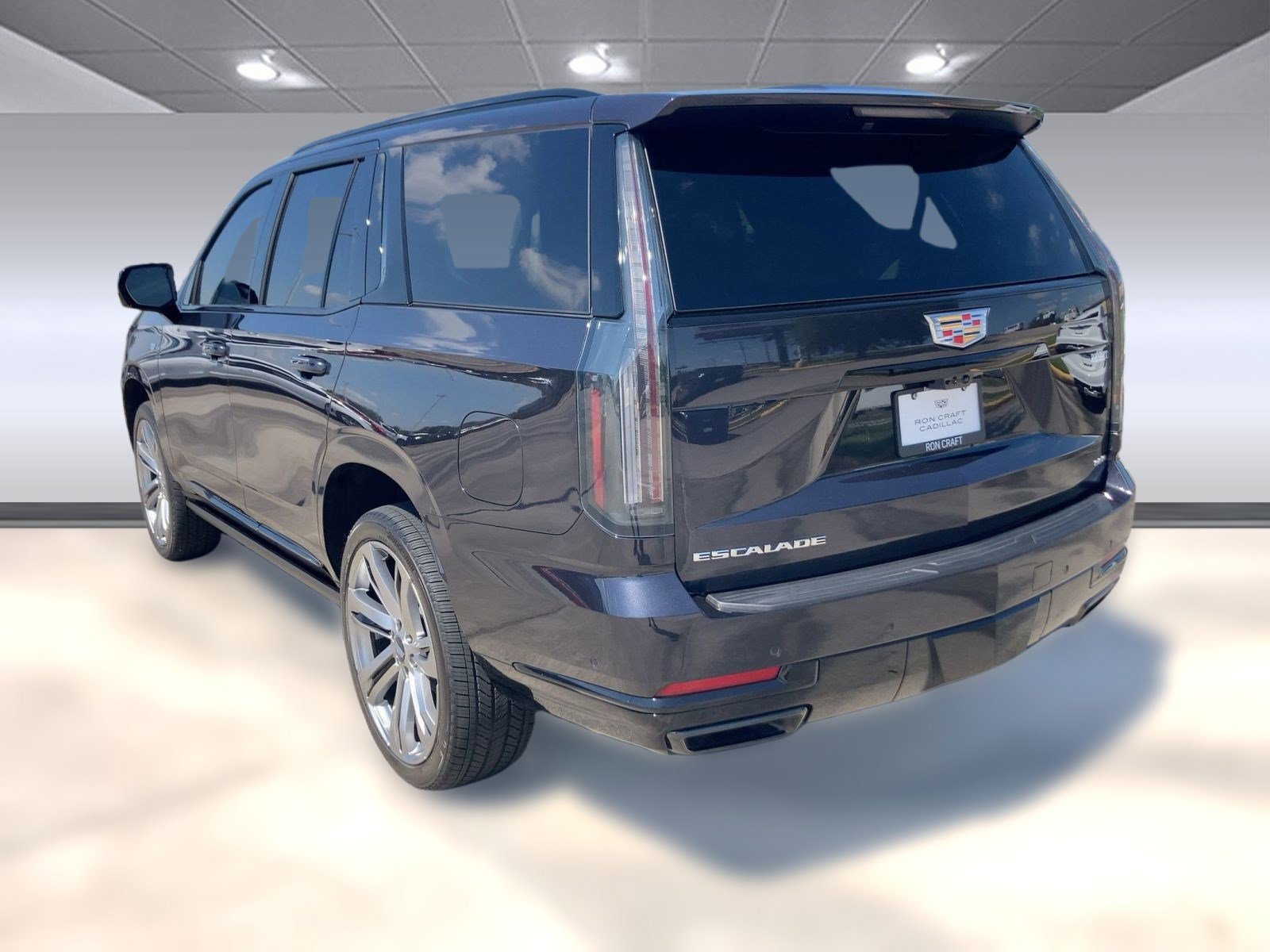 2025 Cadillac Escalade Sport Platinum photo 3