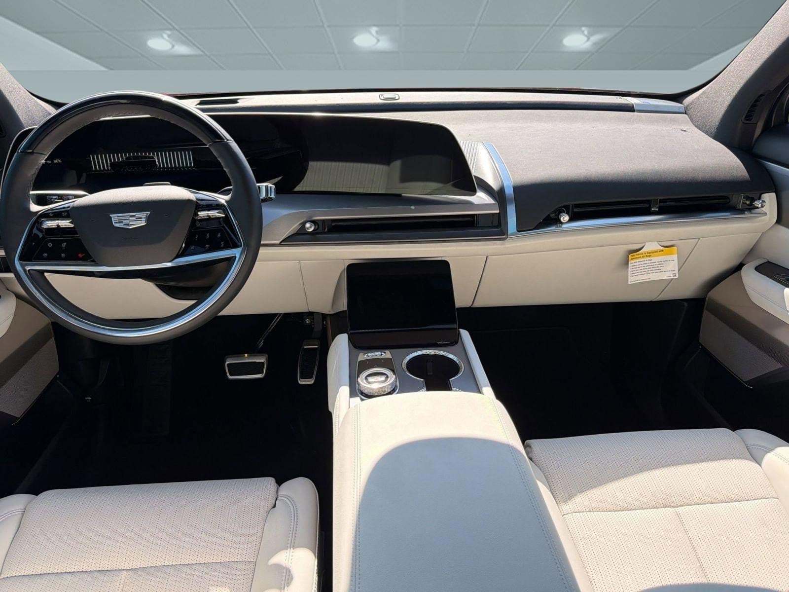 2026 Cadillac VISTIQ Luxury - Photo 15