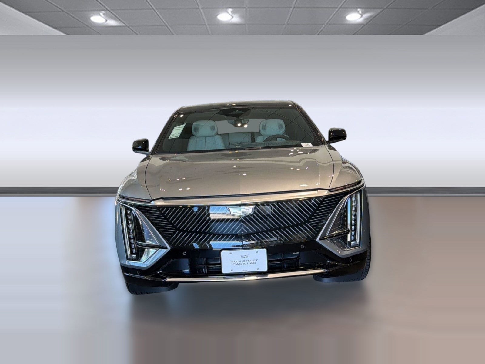 2025 Cadillac LYRIQ Luxury 2 - Photo 5
