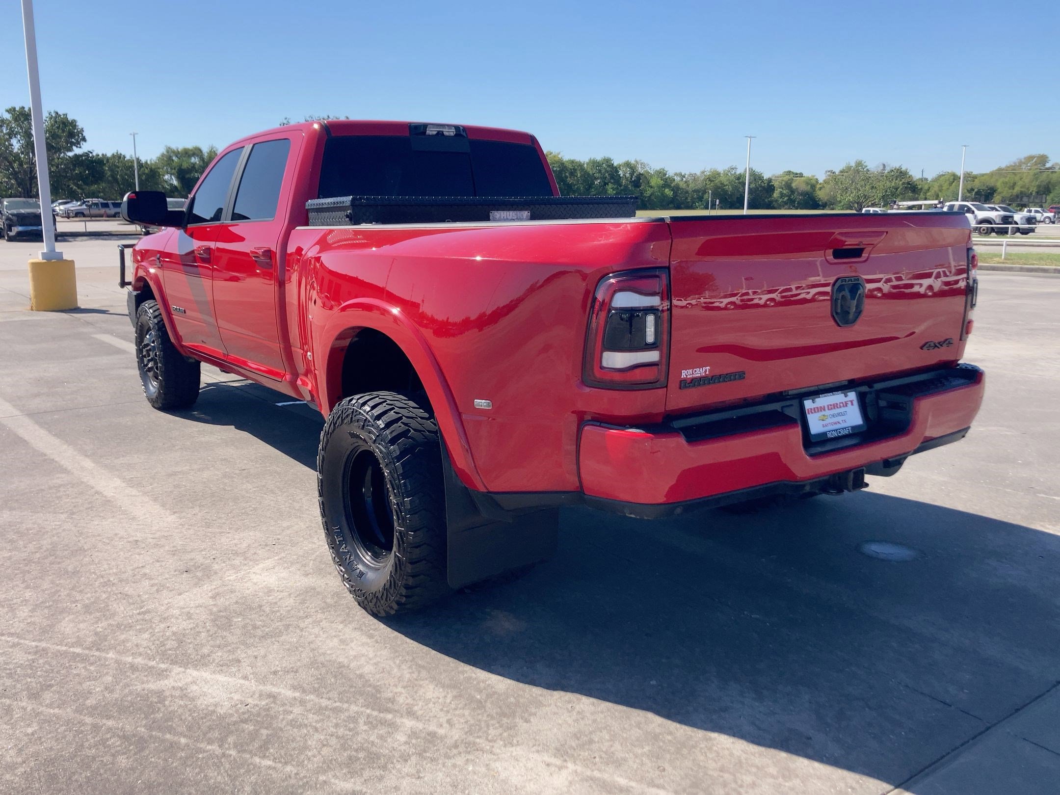 2022 Ram 3500 Laramie photo 3