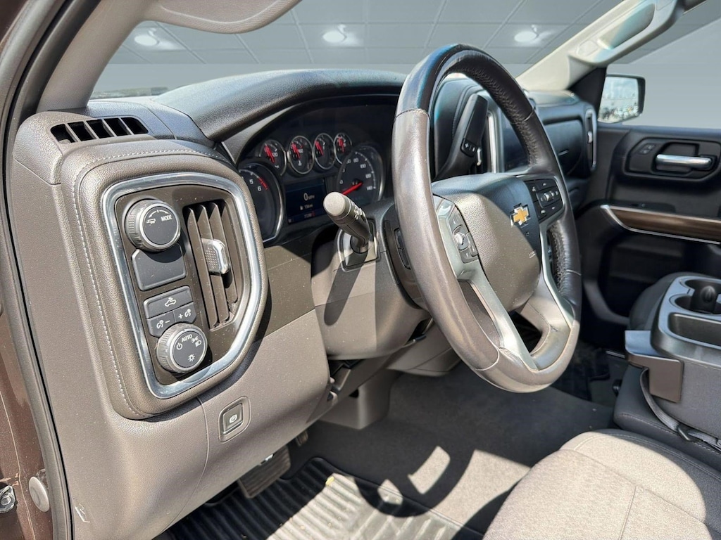 Used 2021 Chevrolet Silverado 1500 LT Truck