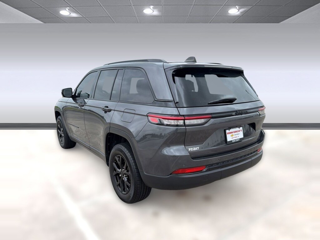 Used 2024 Jeep Grand Cherokee Altitude X 4x2 SUV