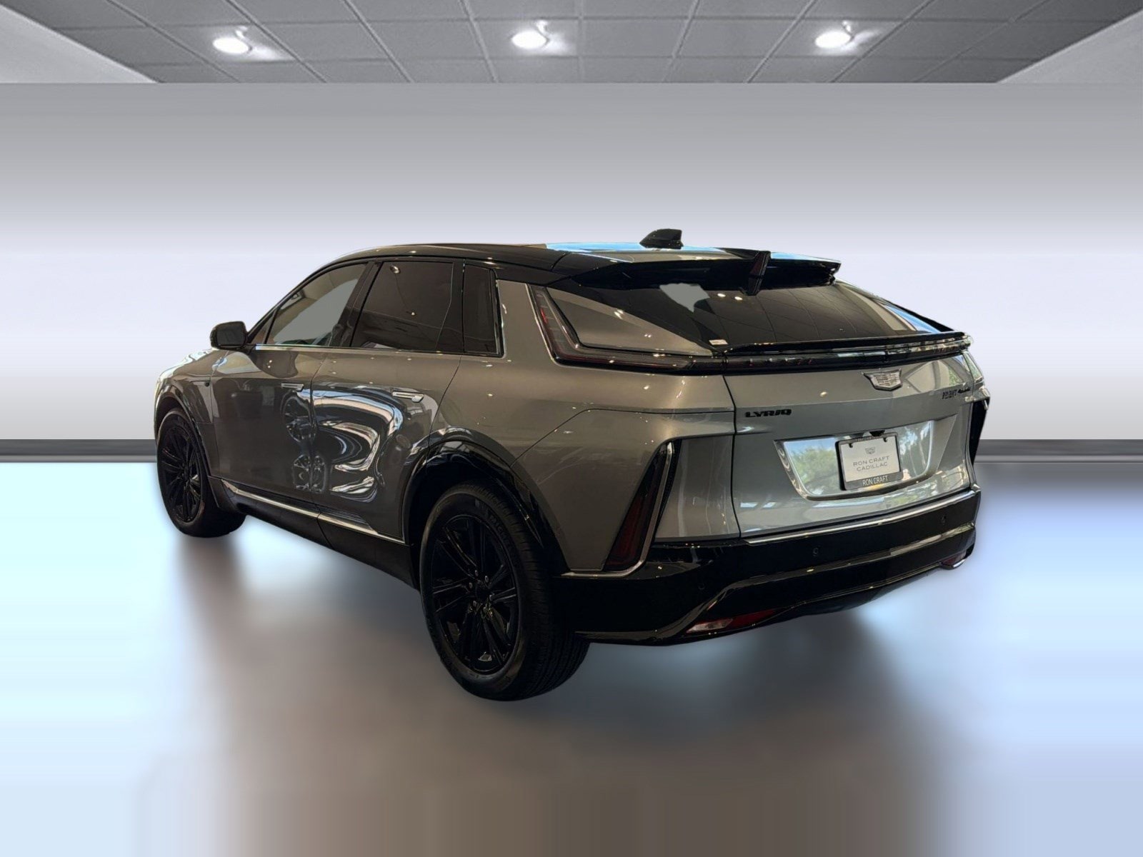 2025 Cadillac LYRIQ Luxury 2 - Photo 2