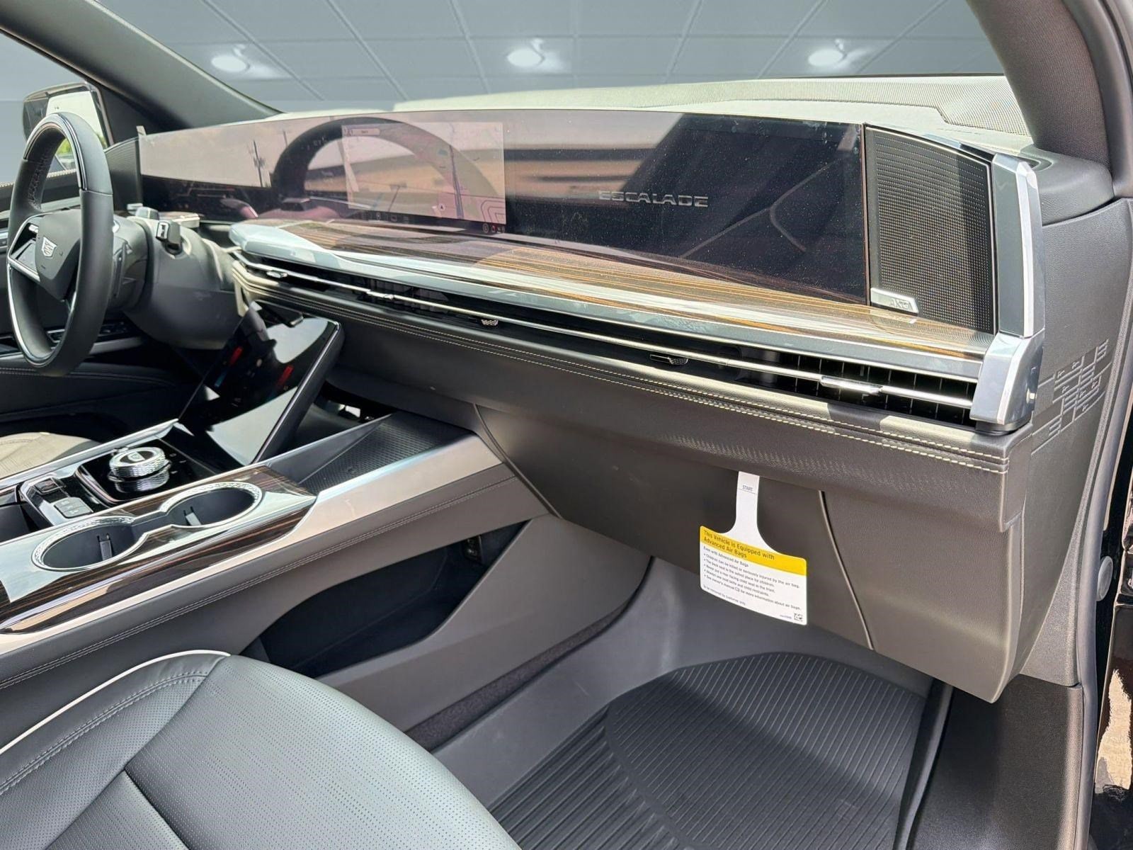 2026 Cadillac Escalade Luxury - Photo 22