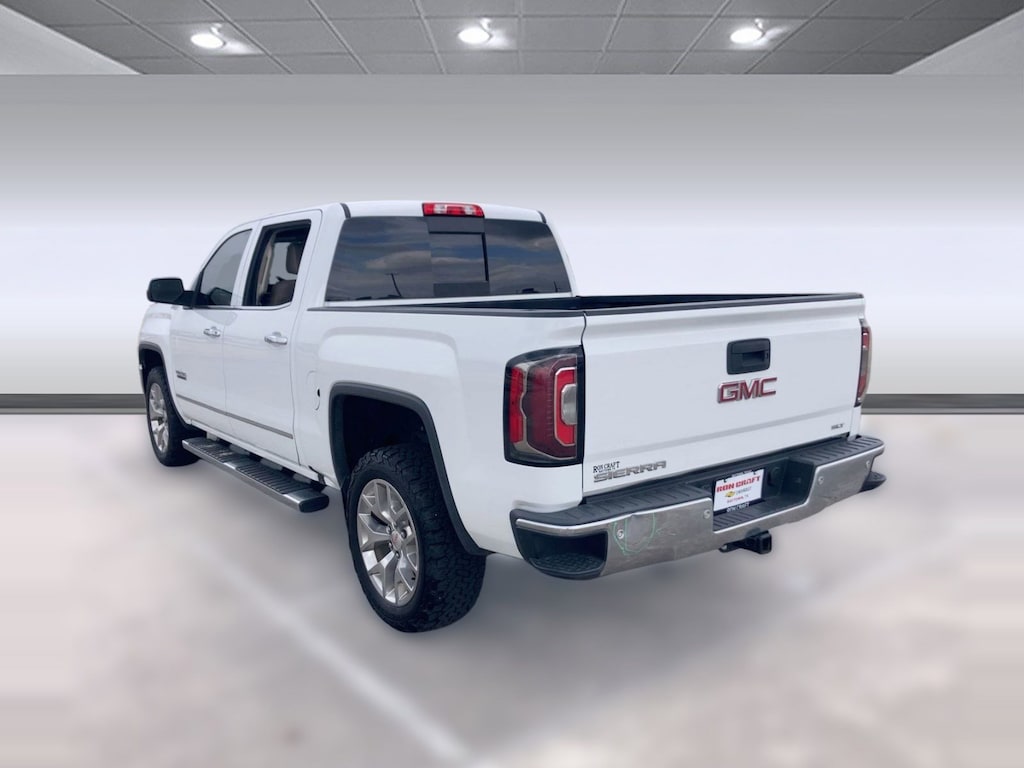 Used 2018 GMC Sierra 1500 SLT Truck