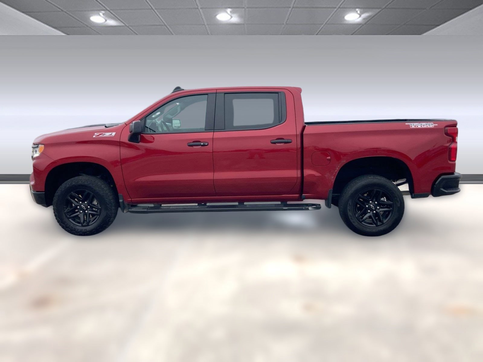 2025 Chevrolet Silverado 1500 LT Trail Boss photo 2