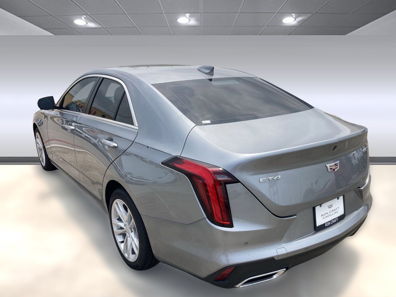 2025 Cadillac CT4 Luxury photo 2