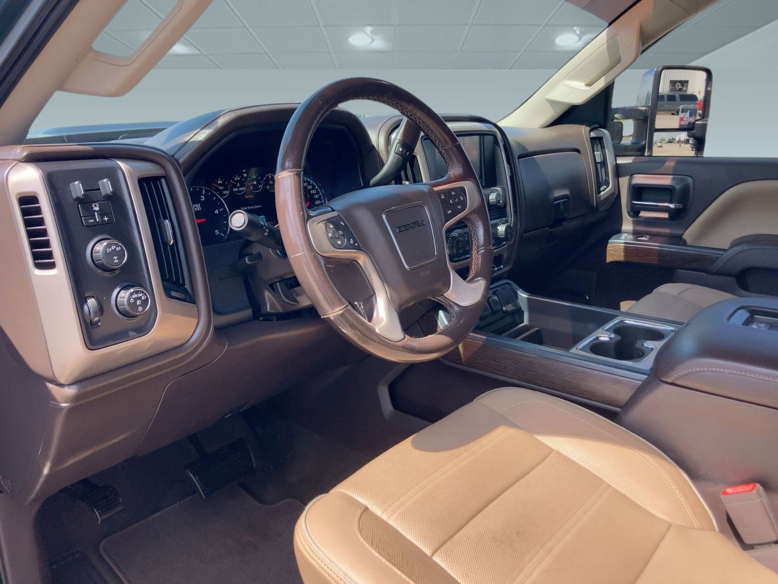 2018 Gmc Sierra 2500 HD Denali photo 4