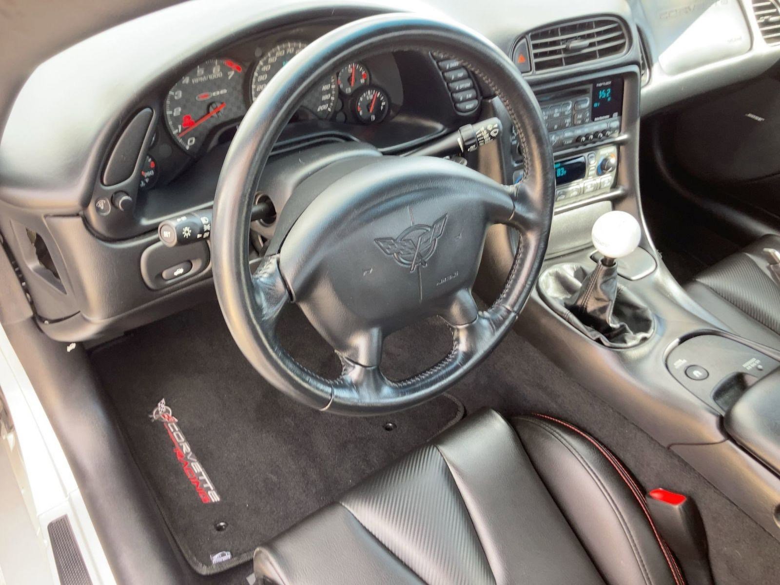 2001 Chevrolet Corvette Z06 photo 4