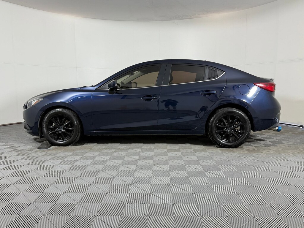 Used 2016 Mazda Mazda3 i Touring