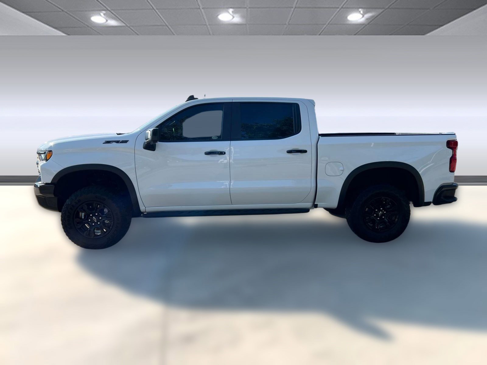 2023 Chevrolet Silverado 1500 ZR2 photo 2