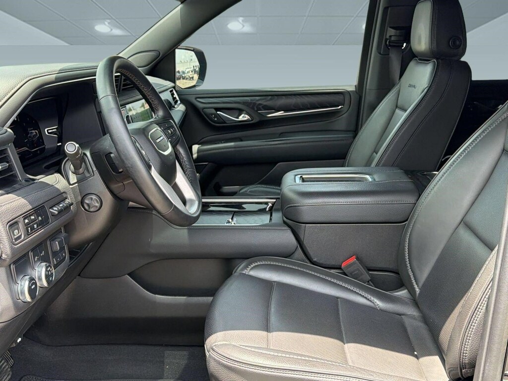 Used 2023 GMC Yukon XL Denali SUV
