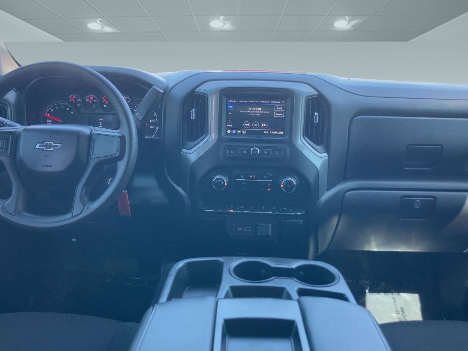 2021 Chevrolet Silverado 1500 Custom photo 4