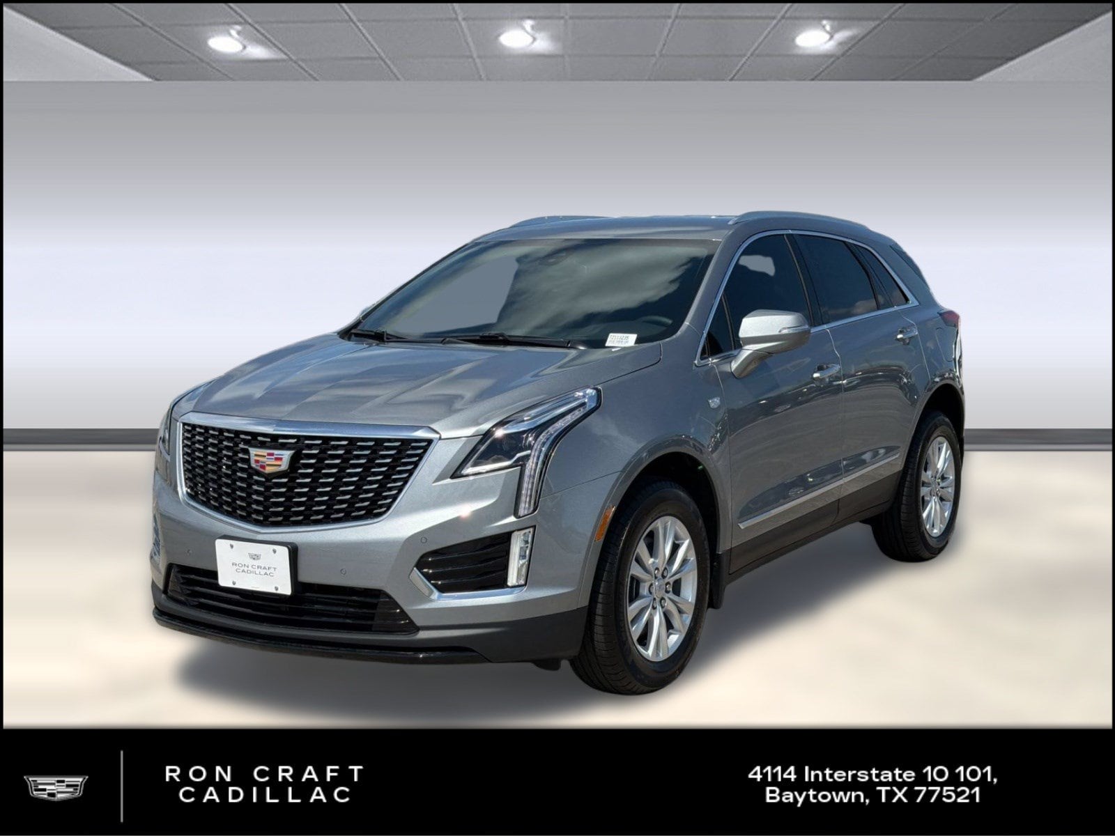 New 2026 CADILLAC XT5 Luxury
