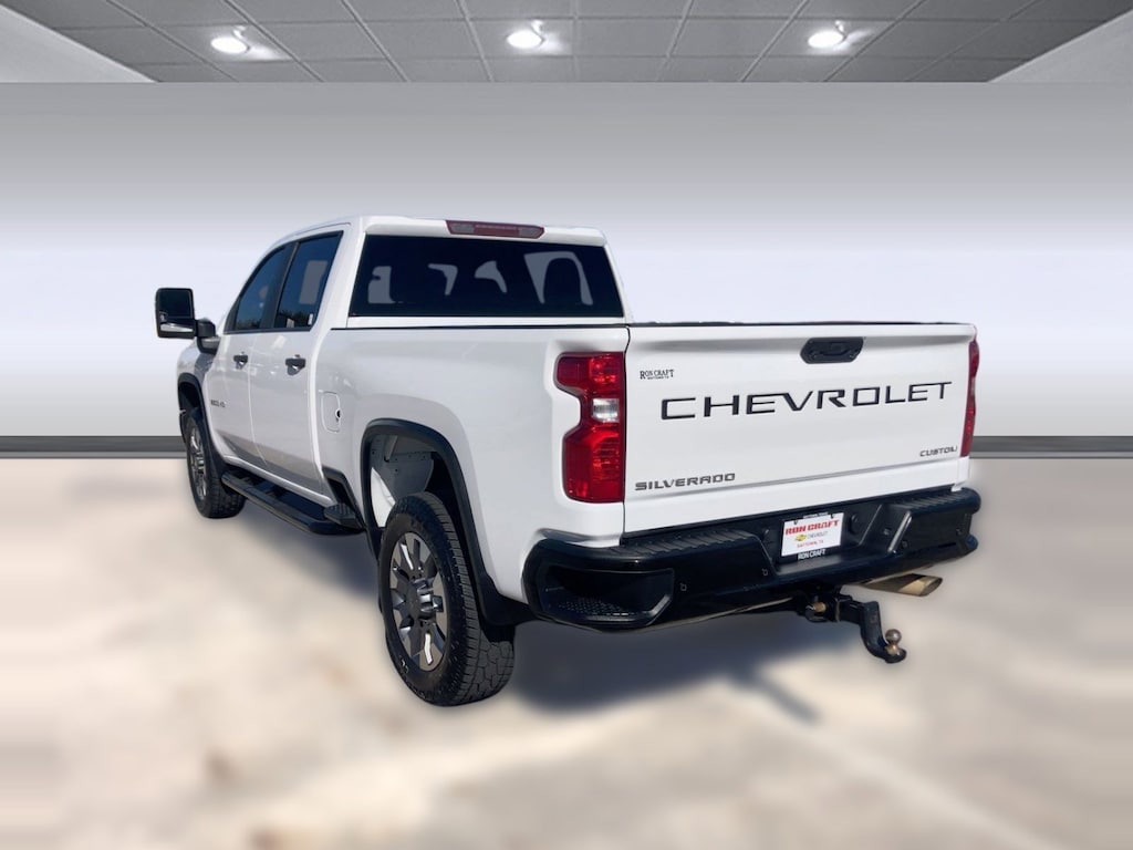 Used 2024 Chevrolet Silverado 2500 HD Custom Truck