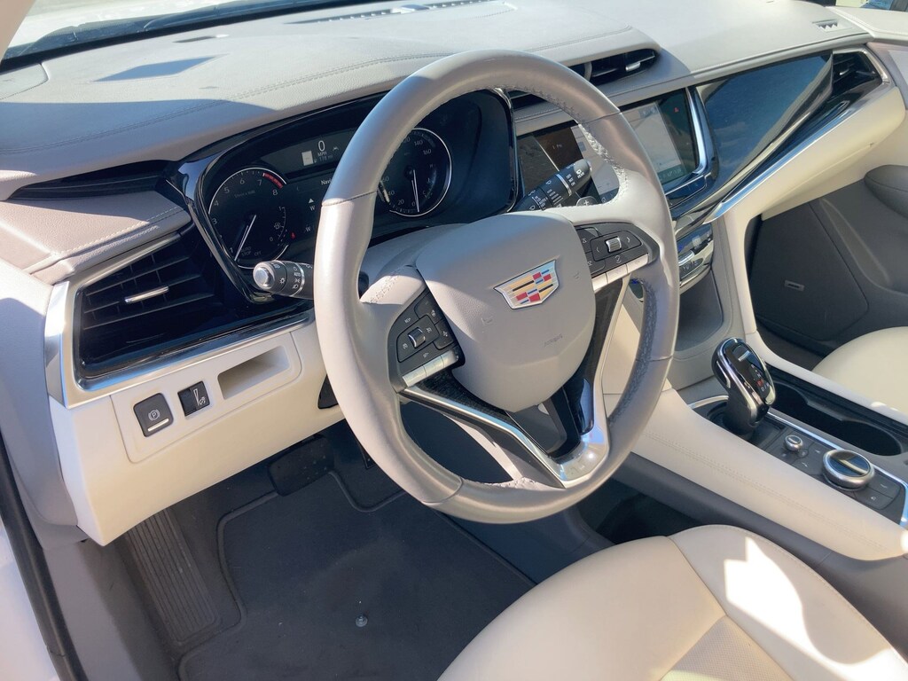 Used 2021 CADILLAC XT6 Premium Luxury SUV