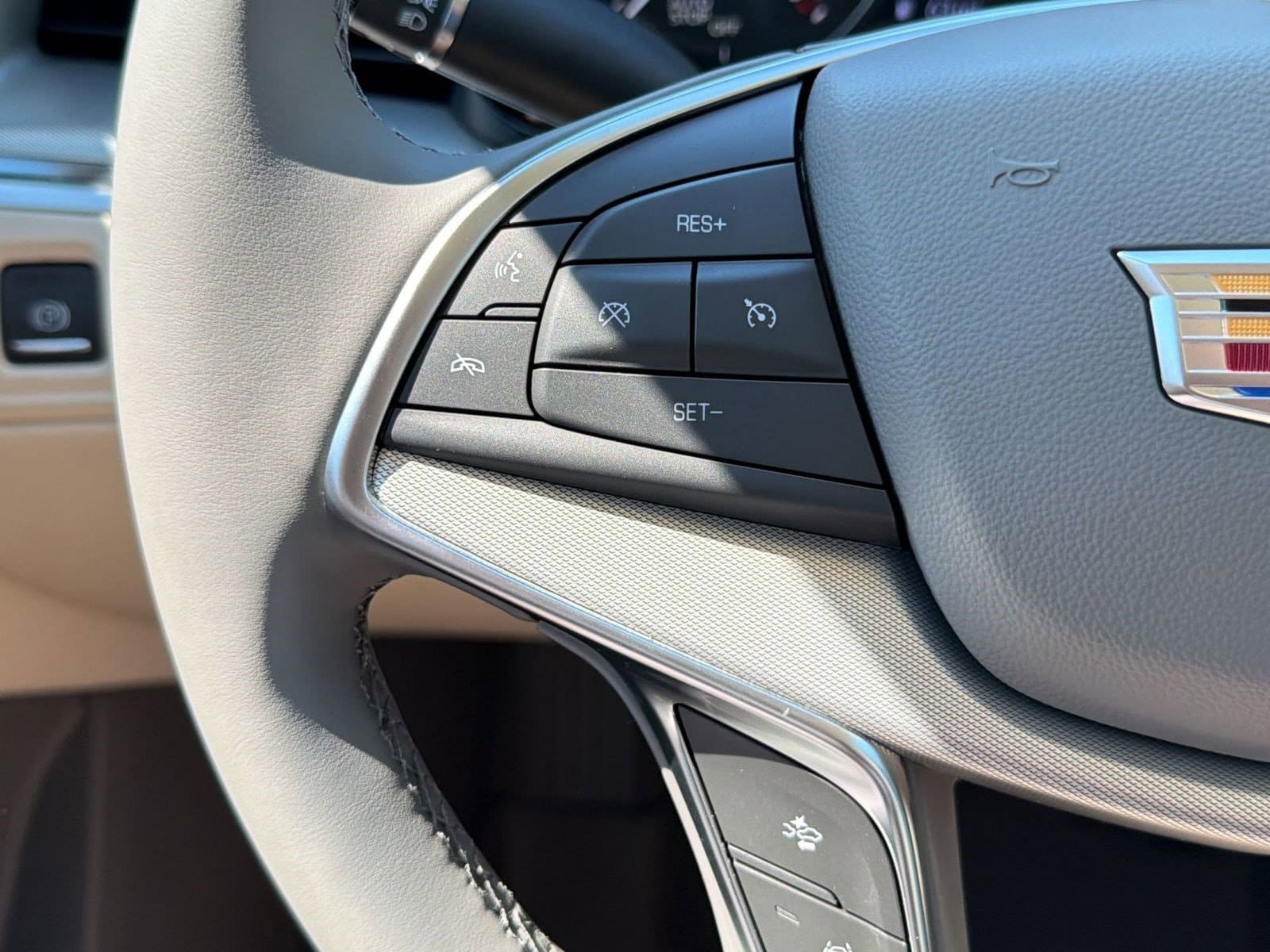 2026 Cadillac XT5 Premium Luxury - Photo 17