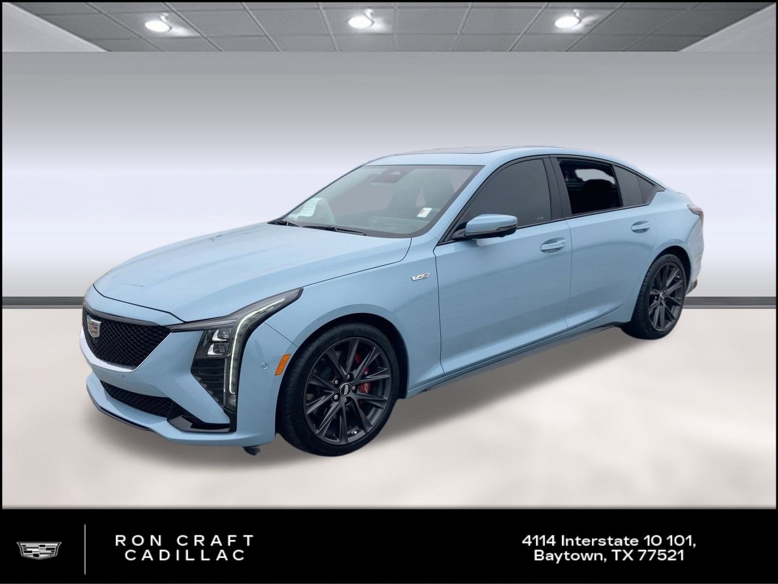 2025 Cadillac CT5 V-Series's photo