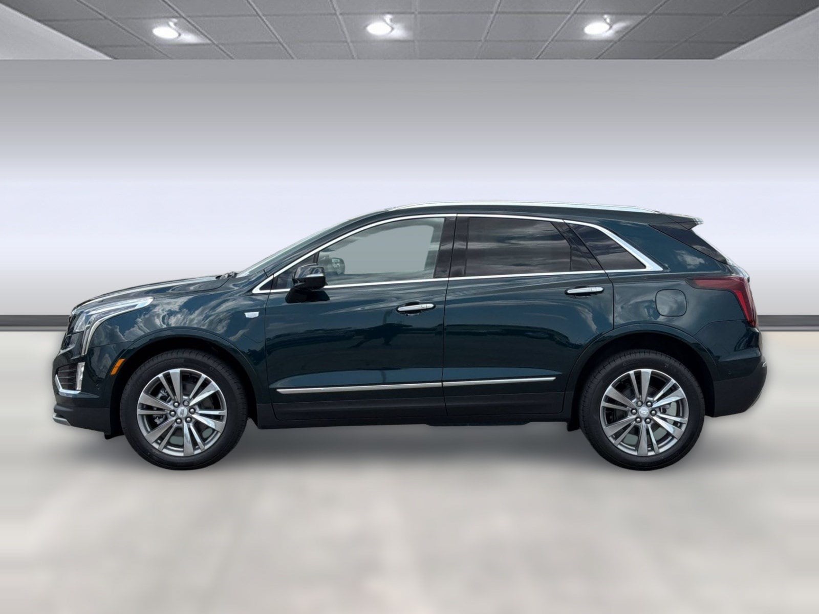 2026 Cadillac XT5 Premium Luxury - Photo 2