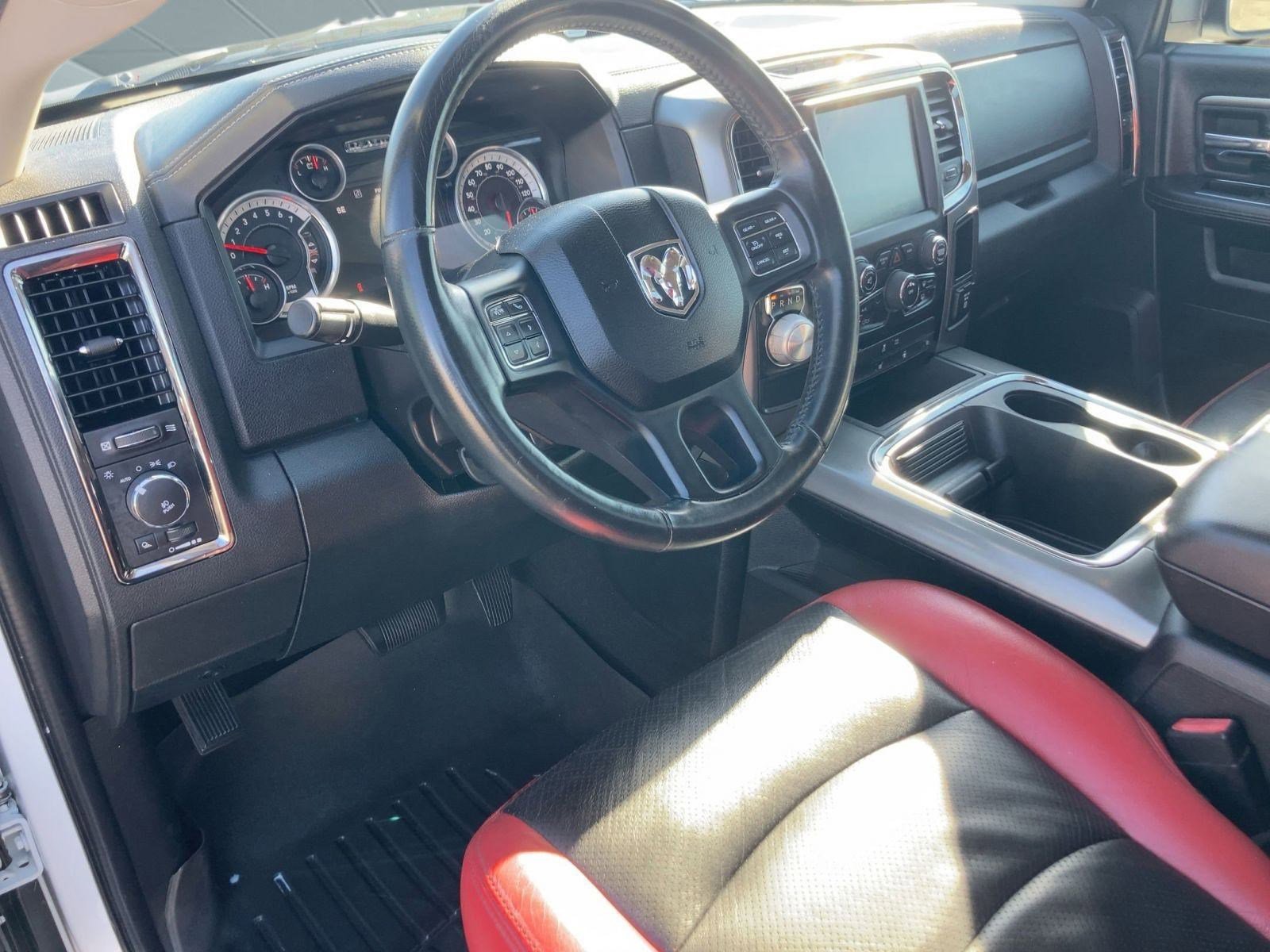 2016 Ram 1500 Sport photo 4