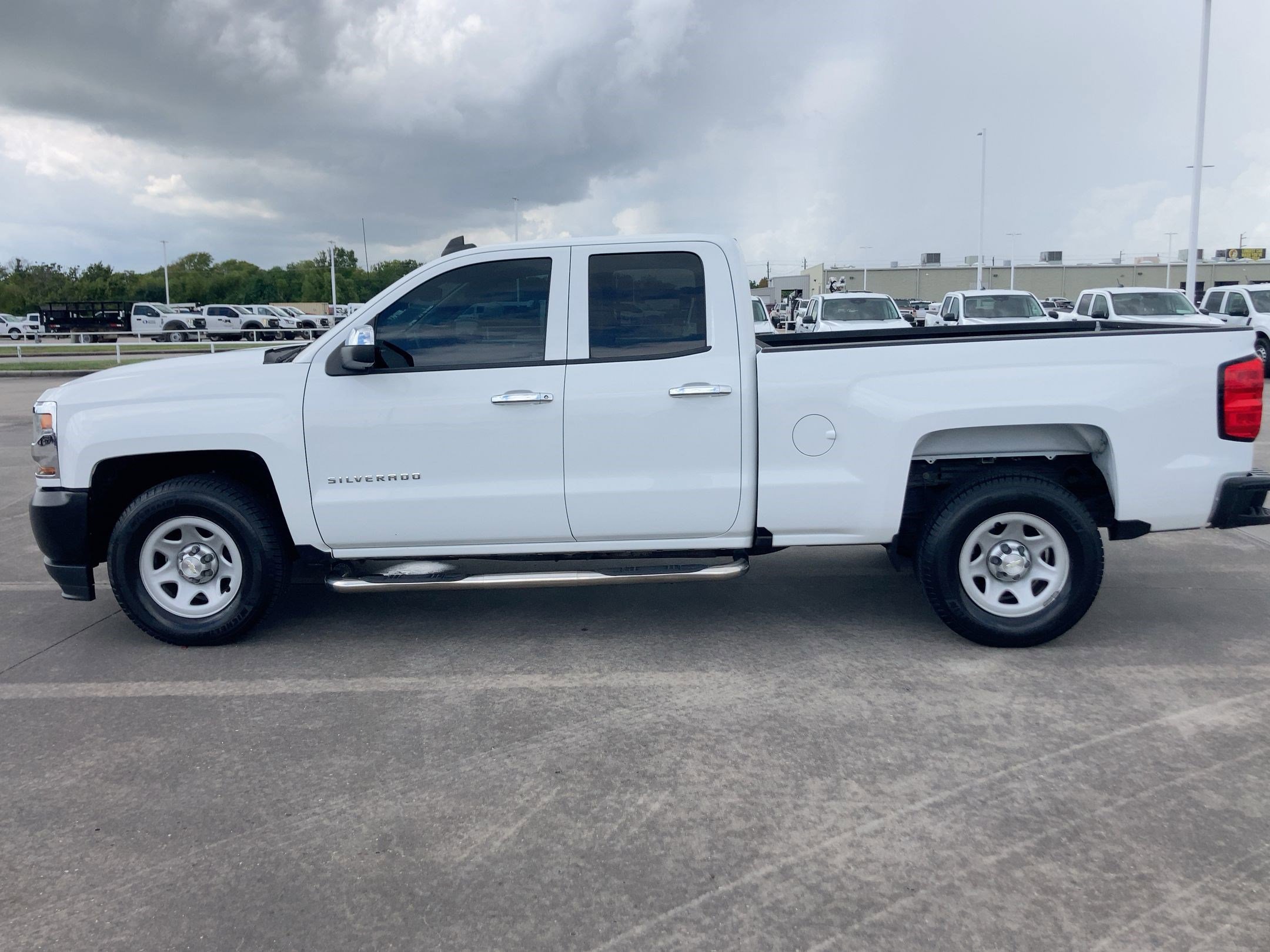 2017 Chevrolet Silverado 1500 Work Truck photo 2