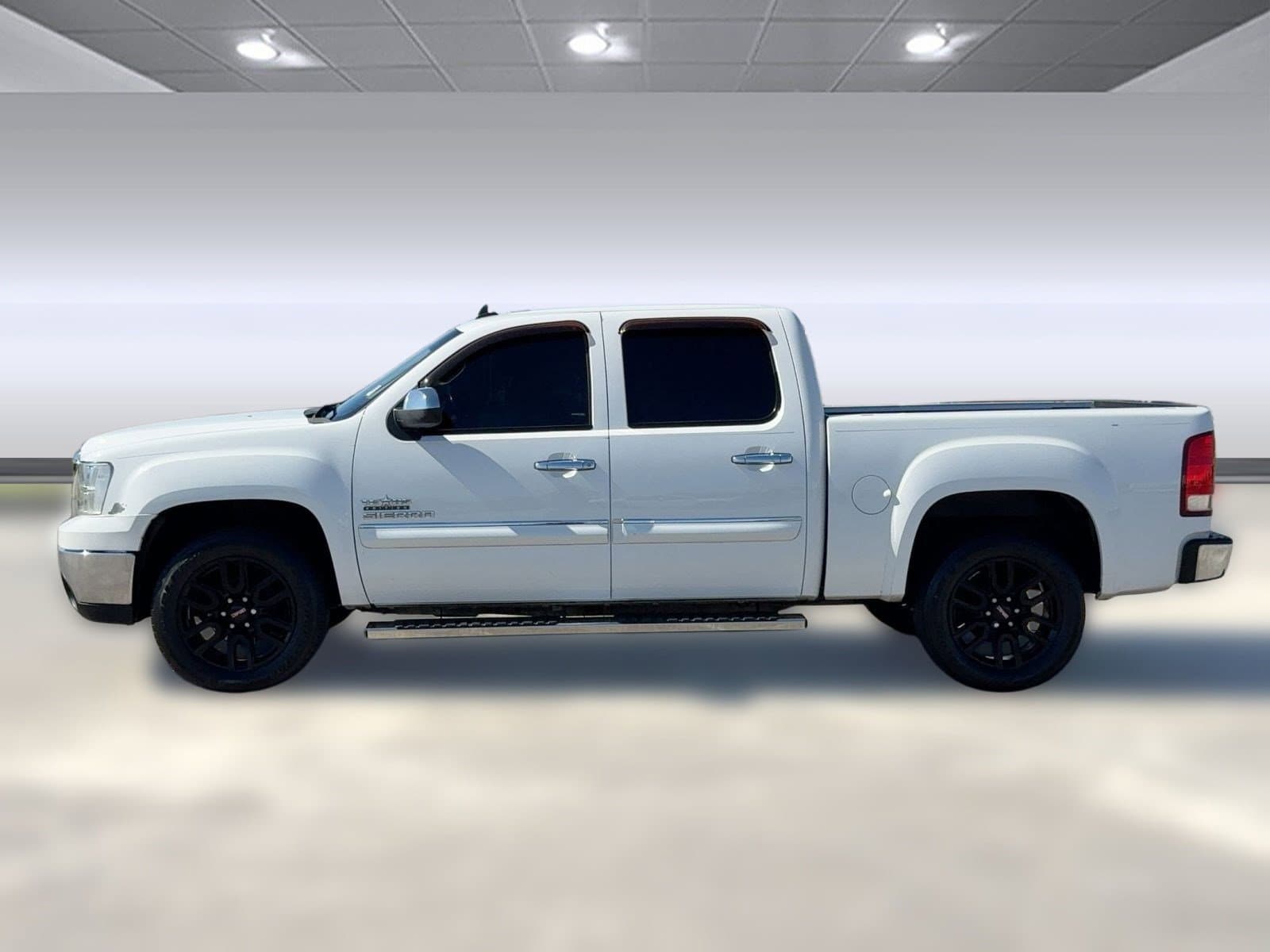 Used 2013 GMC Sierra 1500 SLE with VIN 3GTP1VE09DG101783 for sale in Baytown, TX