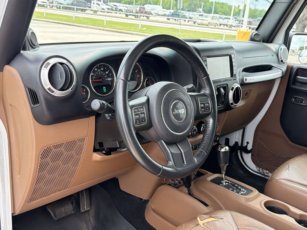 Used 2014 Jeep Wrangler Unlimited Sahara SUV