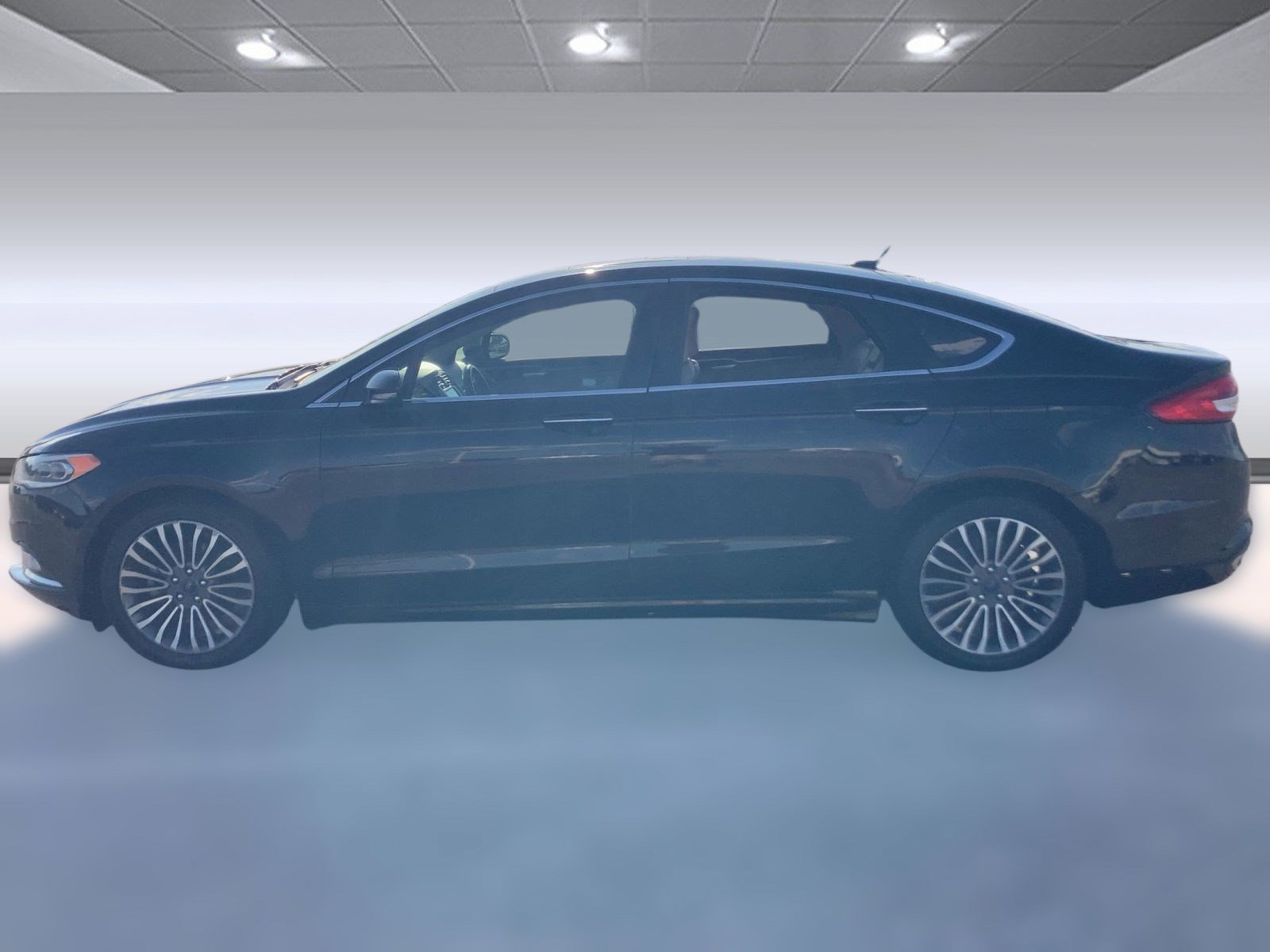 2017 Ford Fusion SE photo 2