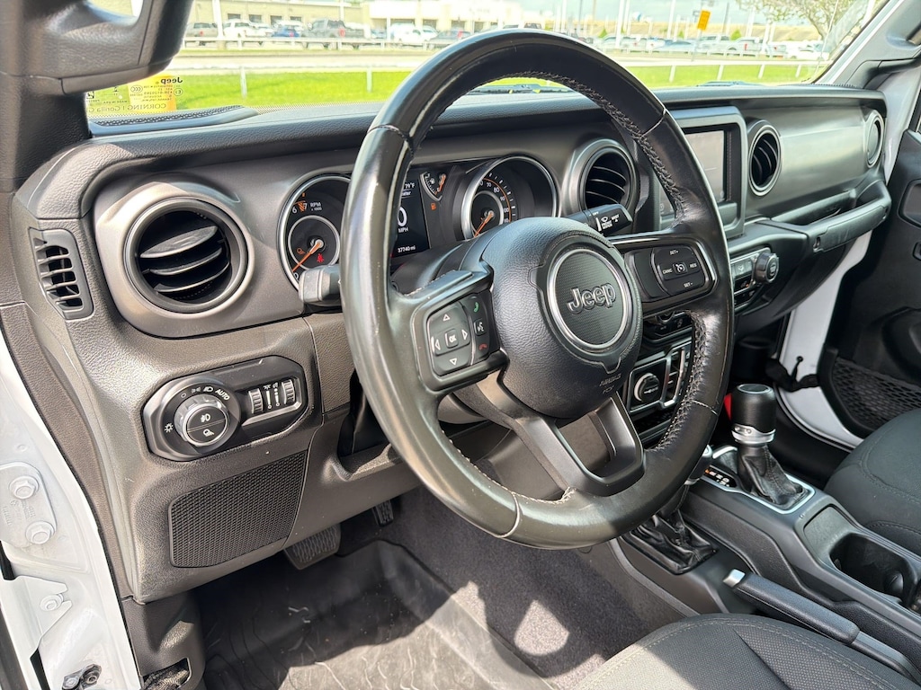 Used 2022 Jeep Gladiator Willys