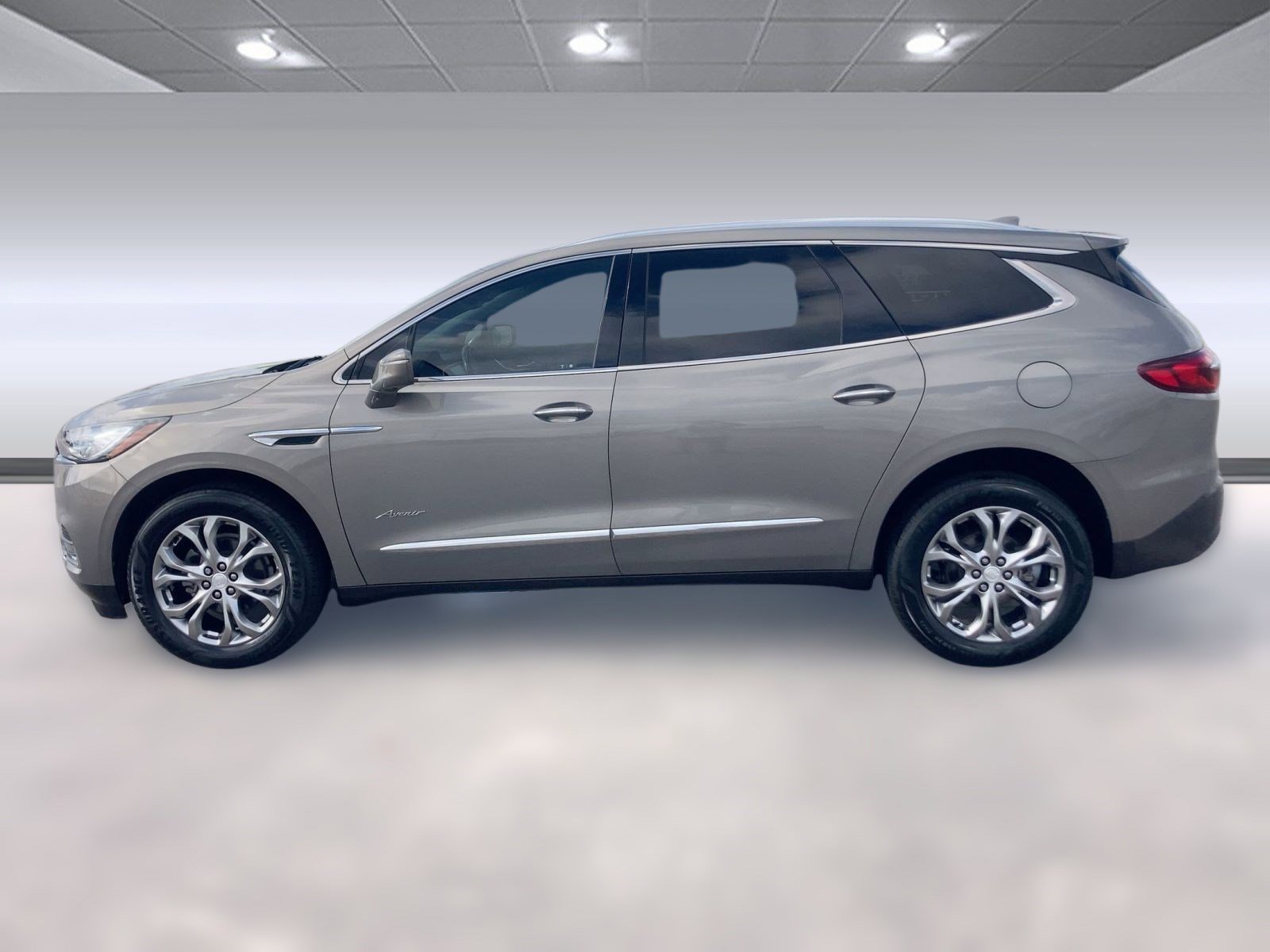 2018 Buick Enclave Avenir photo 2