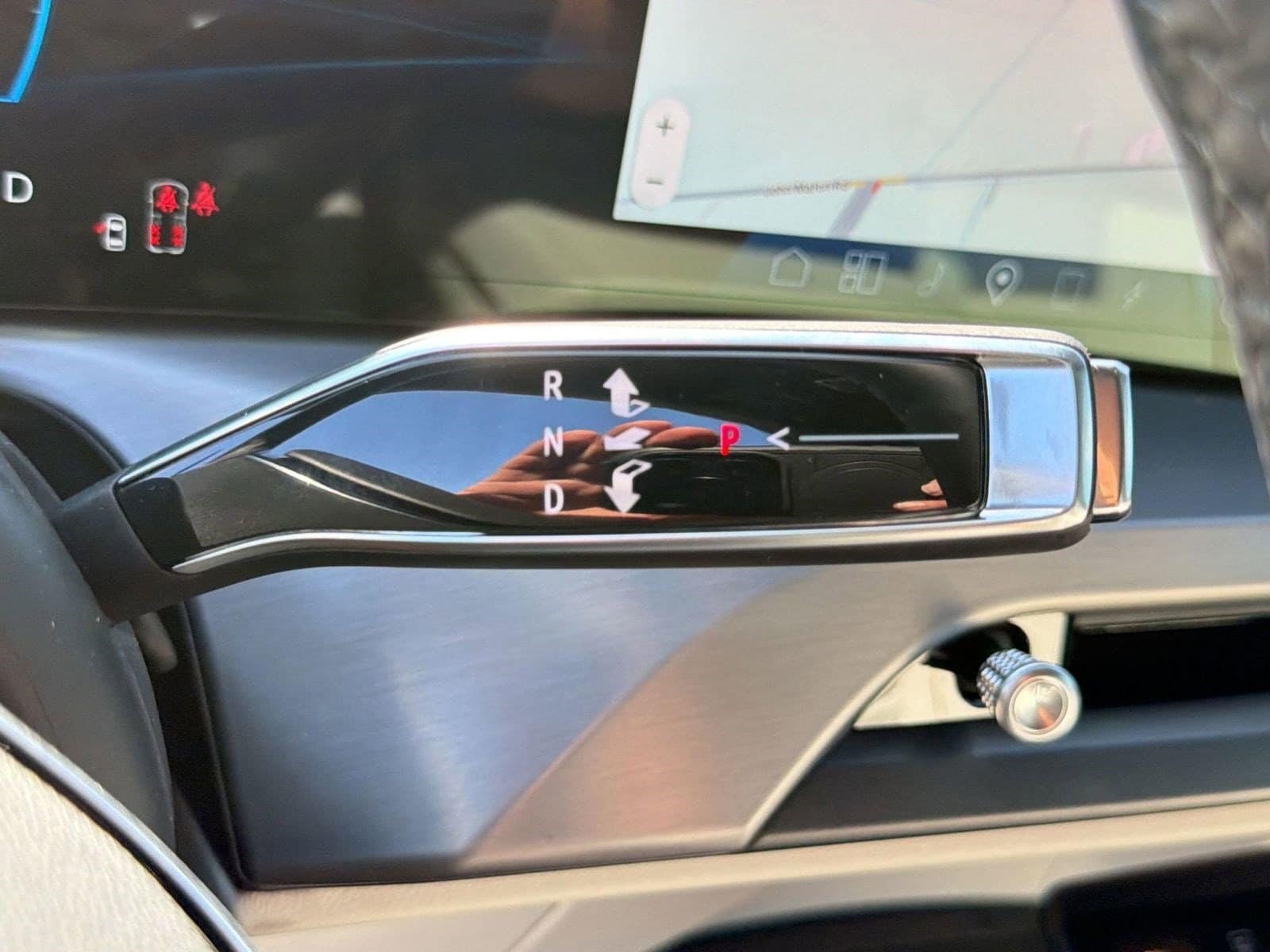 2026 Cadillac VISTIQ Luxury - Photo 18
