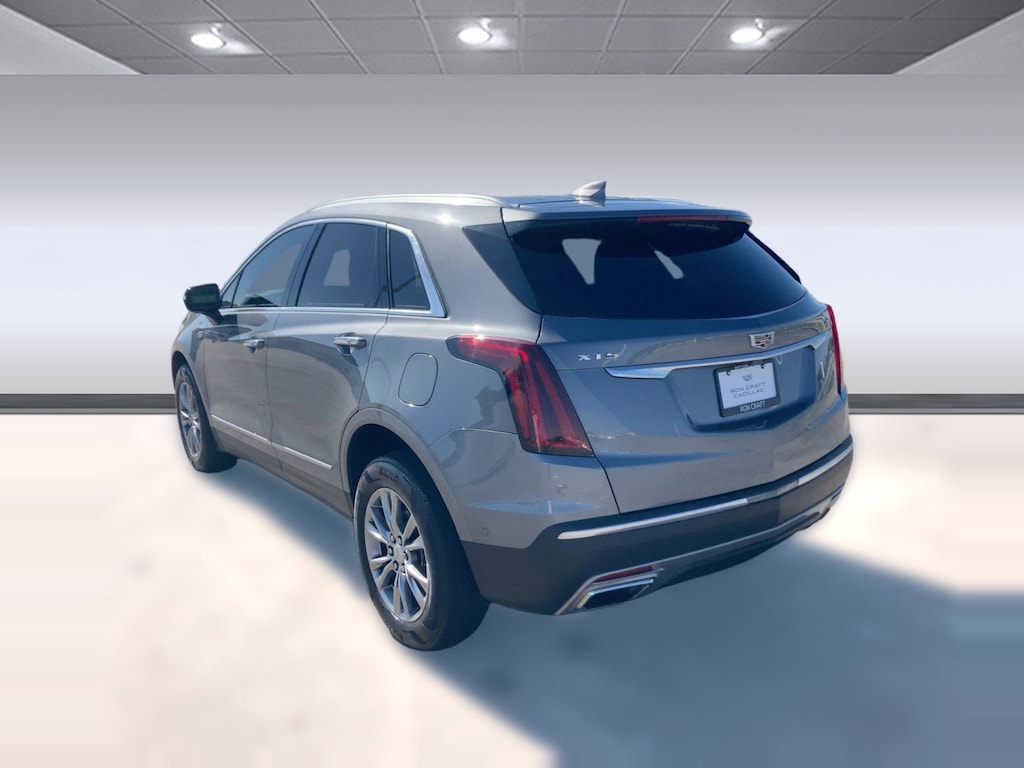Used 2021 CADILLAC XT5 Premium Luxury SUV
