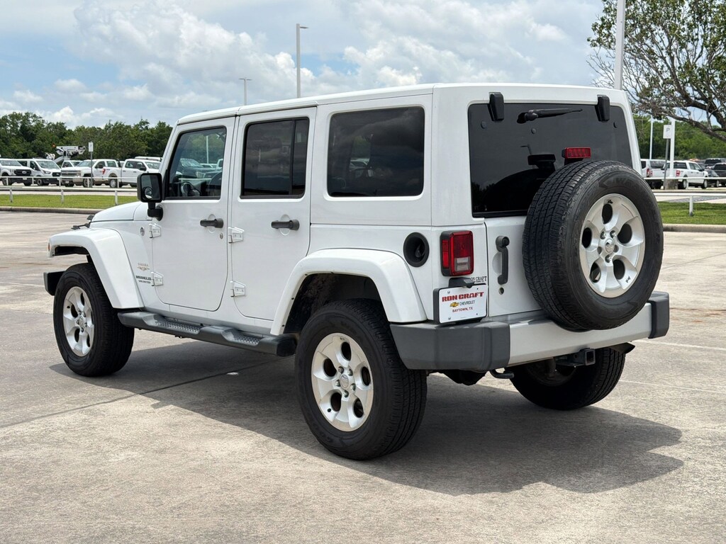 Used 2014 Jeep Wrangler Unlimited Sahara SUV
