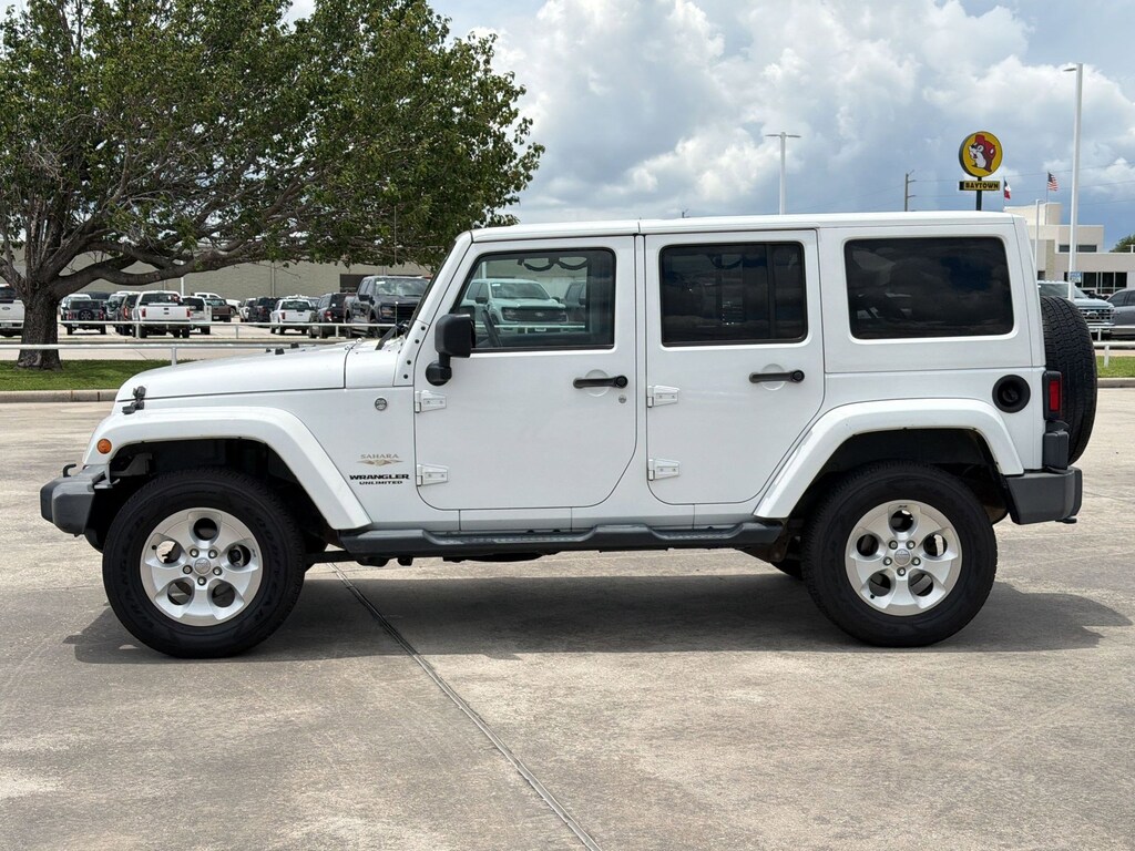 Used 2014 Jeep Wrangler Unlimited Sahara SUV