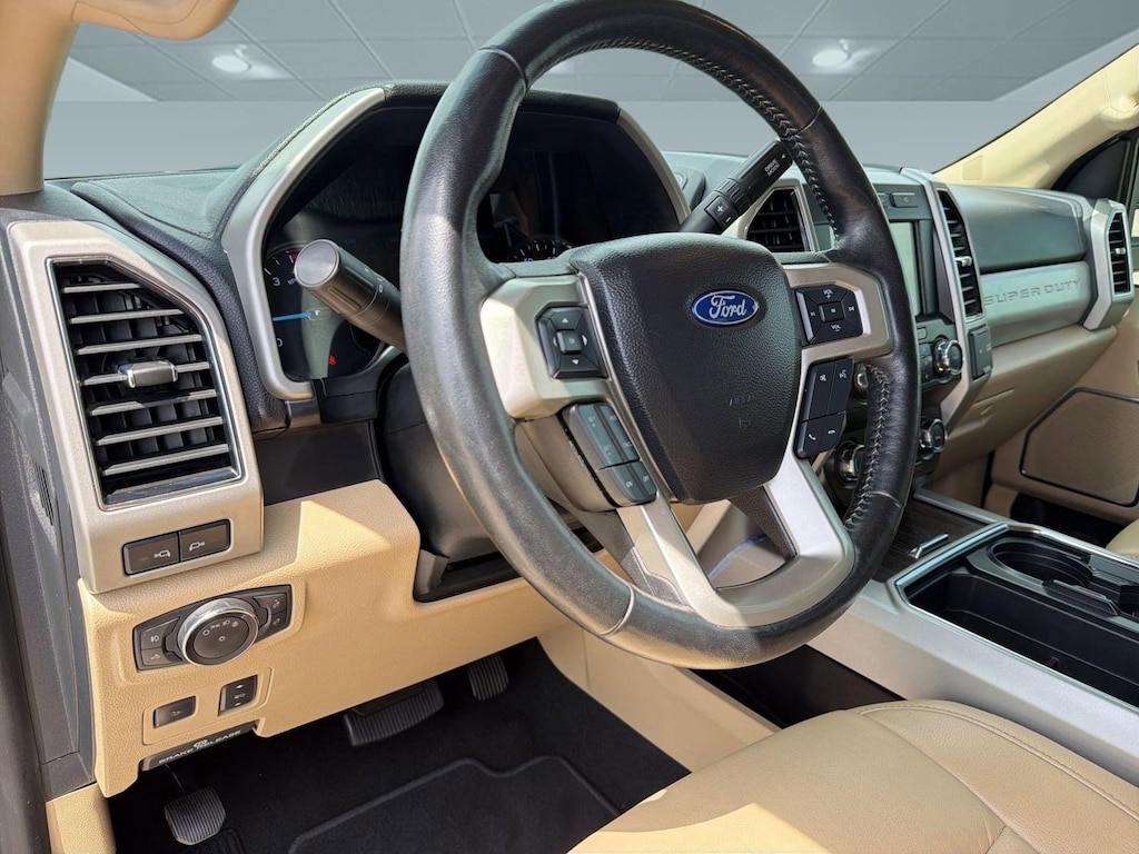 Used 2021 Ford F-350 Lariat Truck