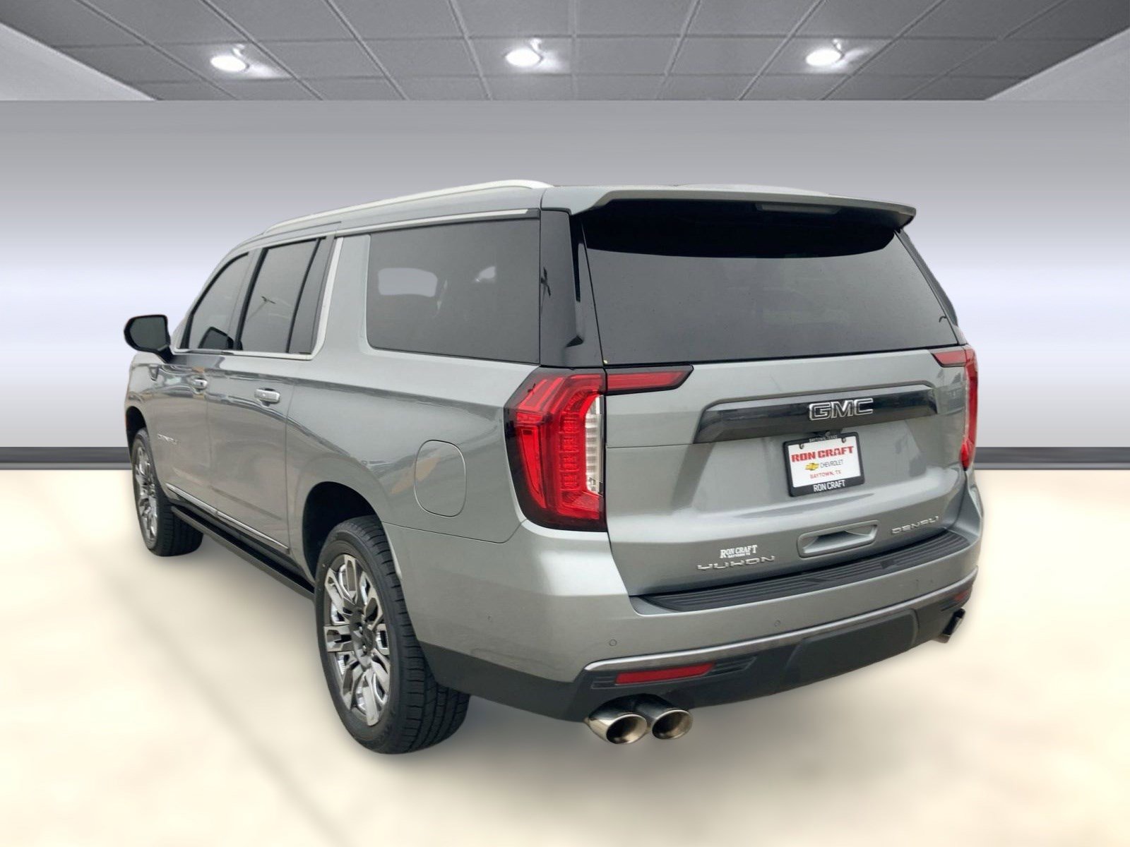 2024 Gmc Yukon XL Denali Ultimate photo 3