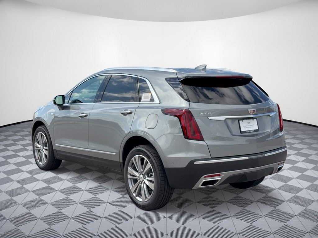 New 2026 CADILLAC XT5 Premium Luxury SUV