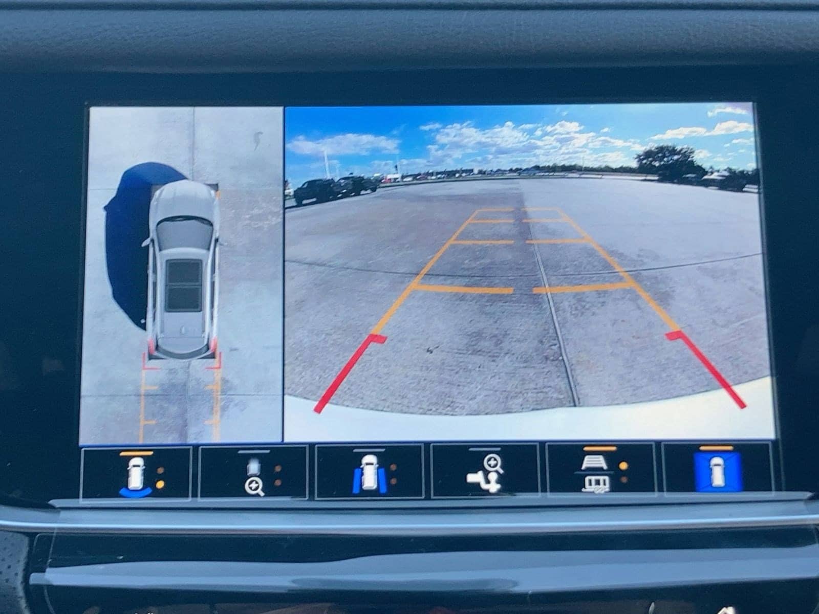 2026 Cadillac XT5 Sport - Photo 28