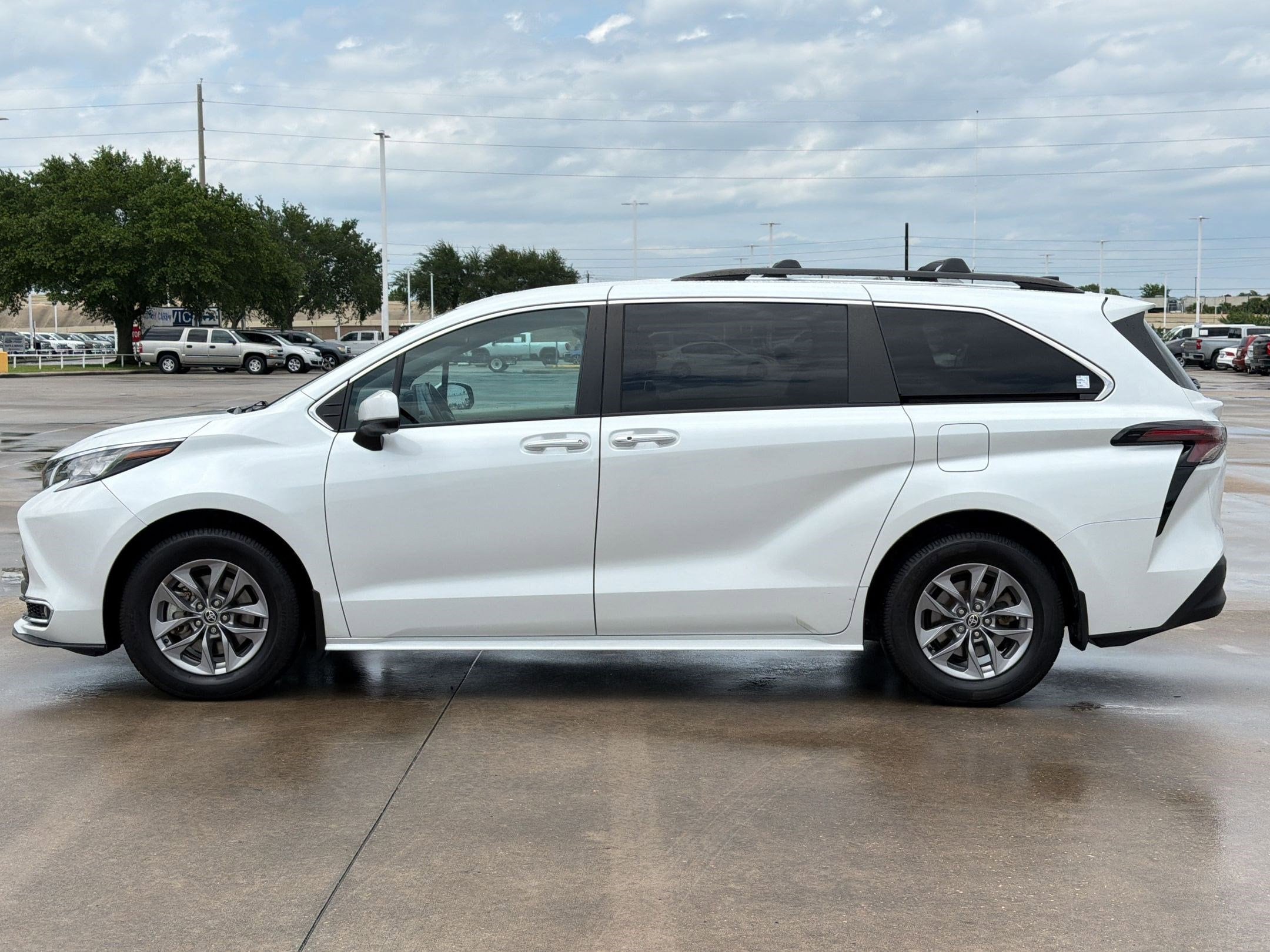2023 Toyota Sienna