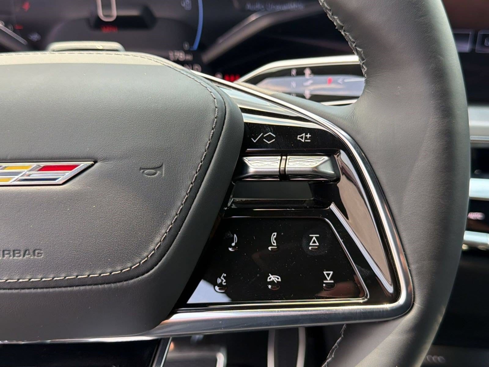 2026 Cadillac LYRIQ V Premium - Photo 18
