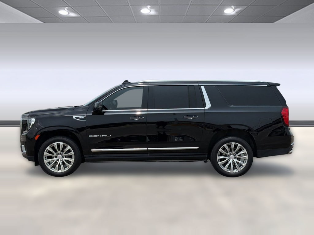 Used 2023 GMC Yukon XL Denali SUV