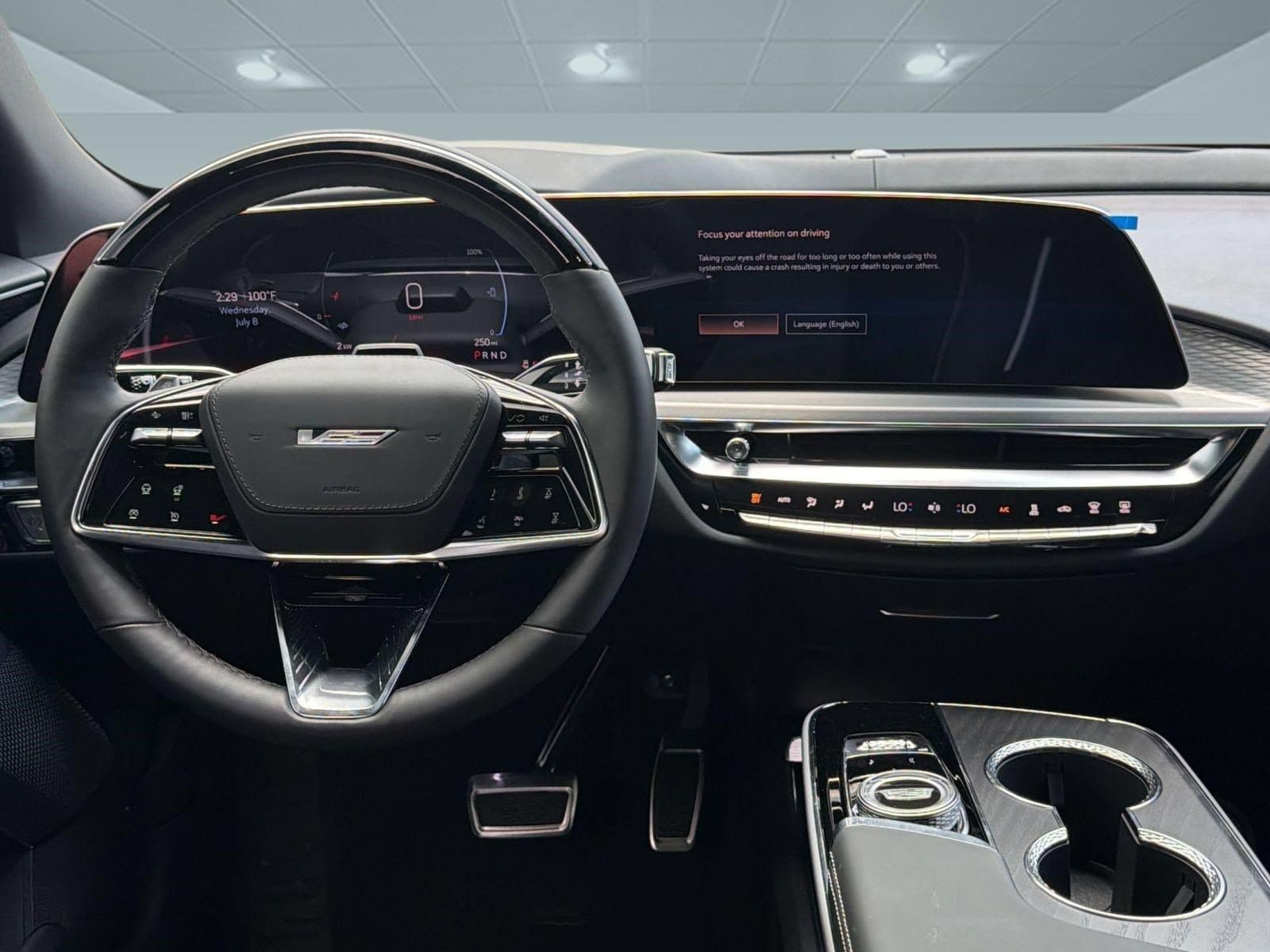 2026 Cadillac LYRIQ V Premium - Photo 28