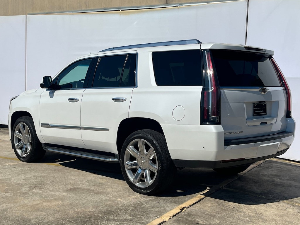 Used 2020 CADILLAC Escalade Luxury SUV