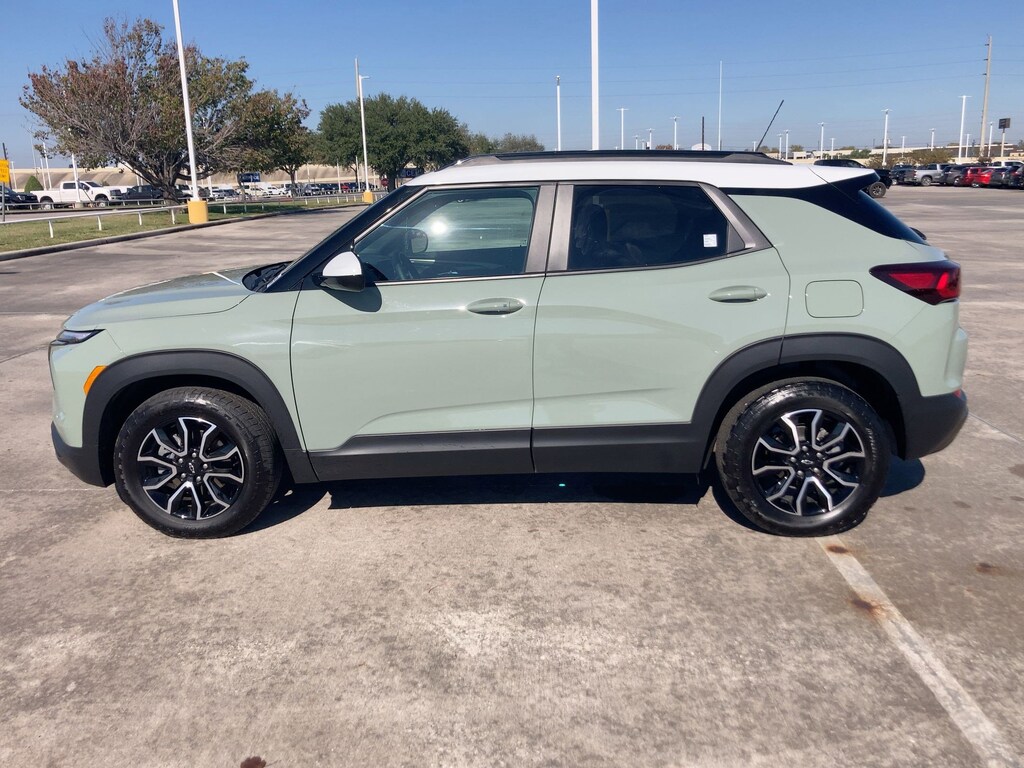 Used 2025 Chevrolet Trailblazer Activ SUV